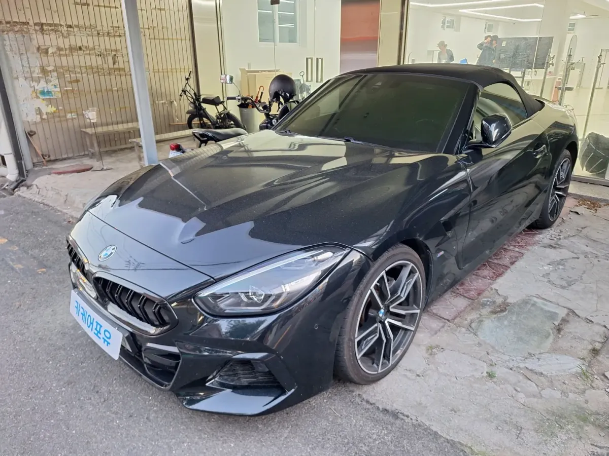 BMW Z4 범퍼 흠집 제거 작업 출장 서비스 by 용산 카케어포유